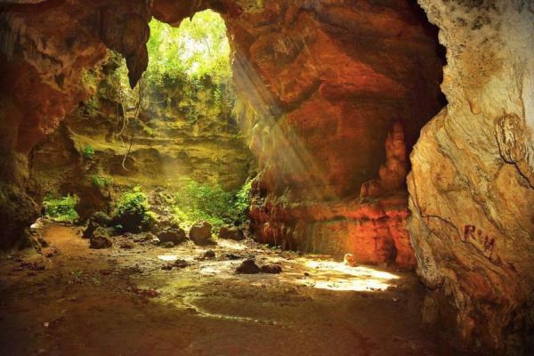Pesona Goa Terawang, Destinasi Wisata Alam Unik di Blora